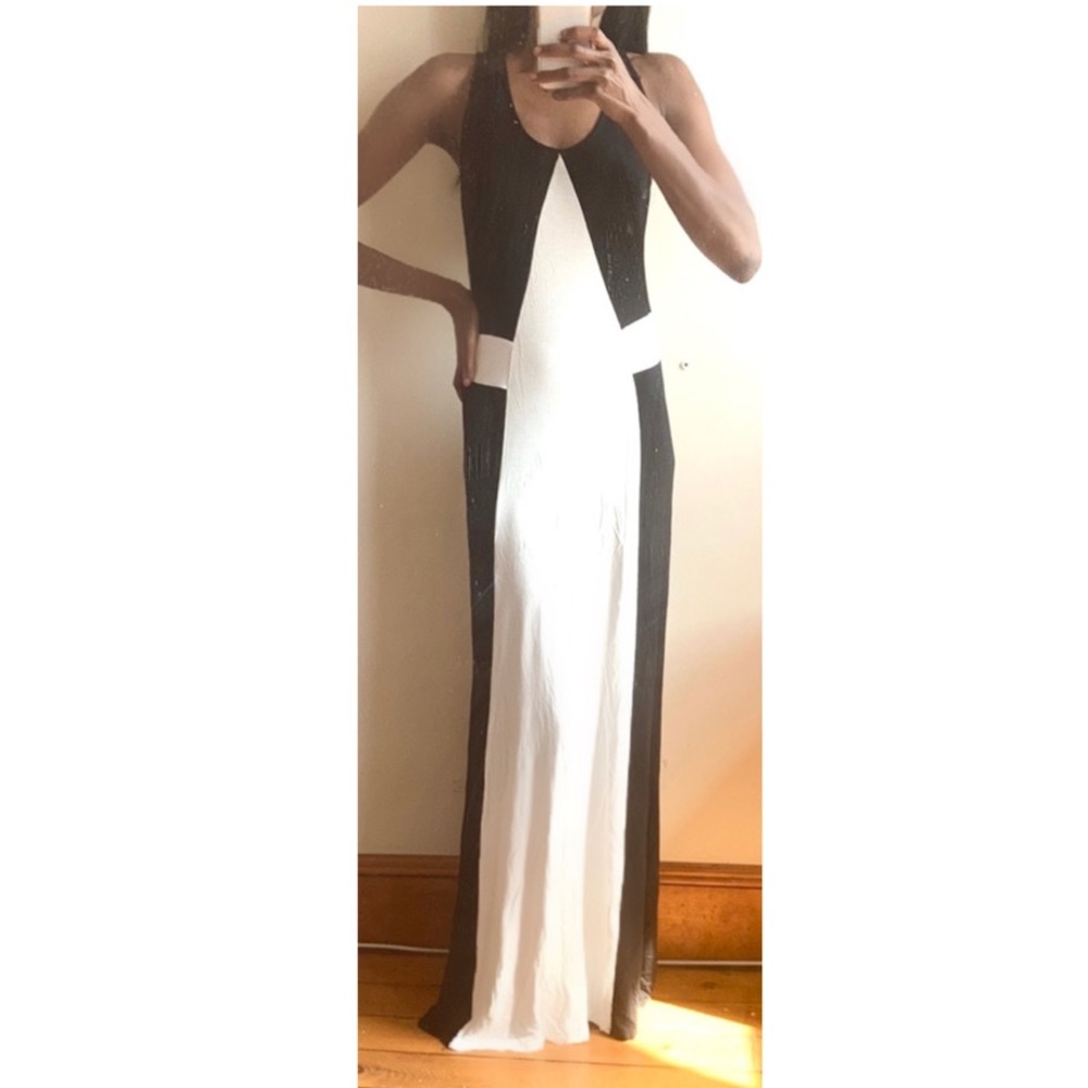 Black & White maxi dress- sz S